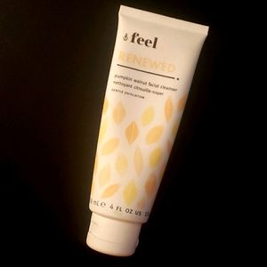 NEW feel Renewed Pumpkin Walnut Facial Cleanser
